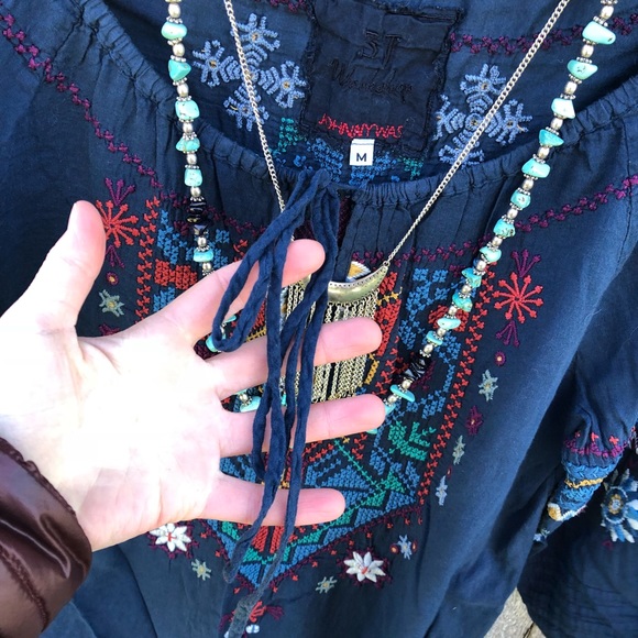 Johnny Was 3J Workshop Embroidered Bohemian Peasant Blouse Size Medium Blue - Picture 7 of 14